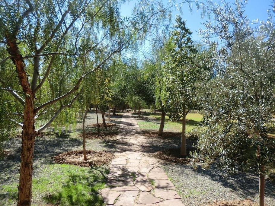 Villa Agora, Villa A La Campagne Proche Marrakech Sidi Abdallah Ghiat Luaran gambar